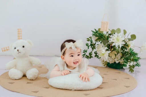 黄南四个月的孕妇肚子疼